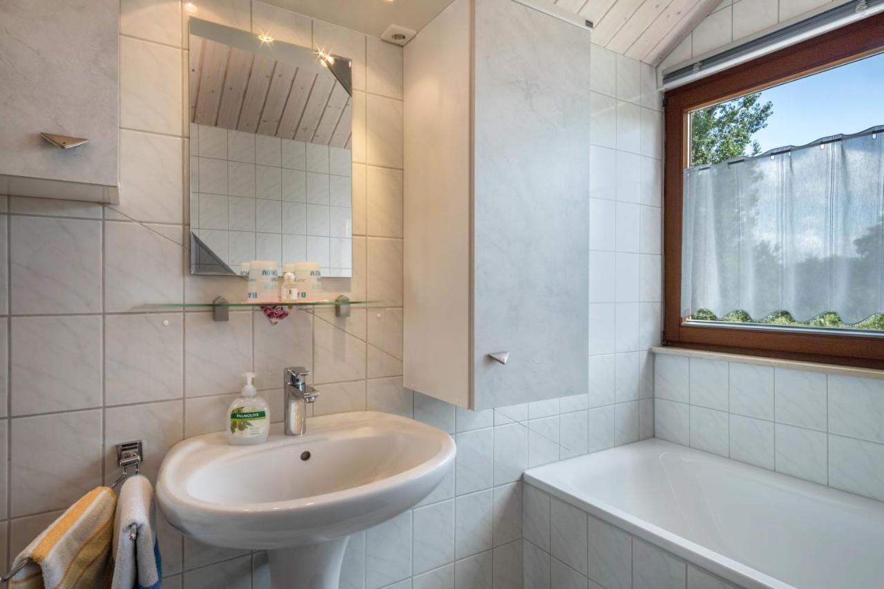 Haus Schussenblick Dg Apartment Eriskirch Ngoại thất bức ảnh